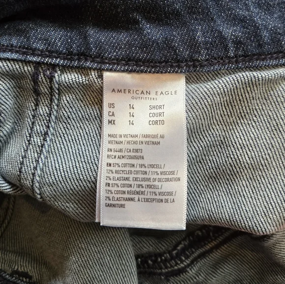 American Eagle High Rise Dreamy Drape Wide-Leg Denim Jeans - Picture 4 of 4